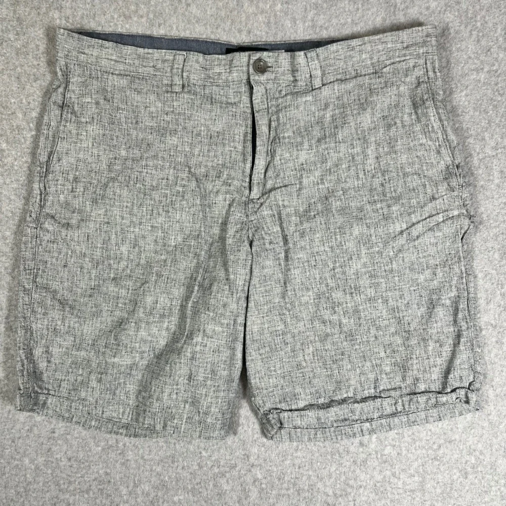 Banana Republic Aiden Shorts Mens 38 Grey Linen Cotton Blend Textured Flat Front
